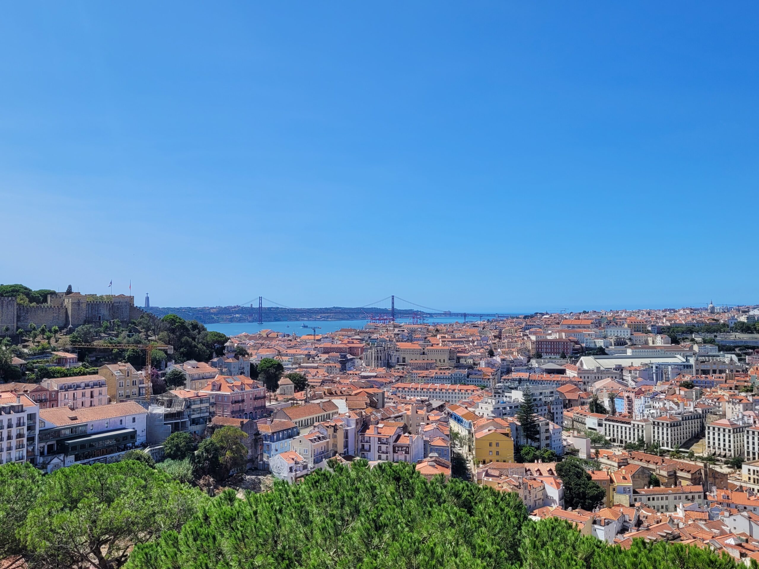 You are currently viewing Portugal’s True Treasure: Its Beauty and Its People